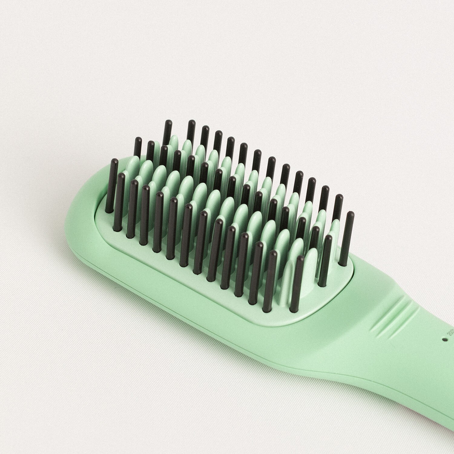 CREATE - DREAM BRUSH - Cepillo eléctrico compacto, Alisador Eléctrico, Cepillo de Pelo, Fácil de Usar, 160º, 180º y 200º, Ligero