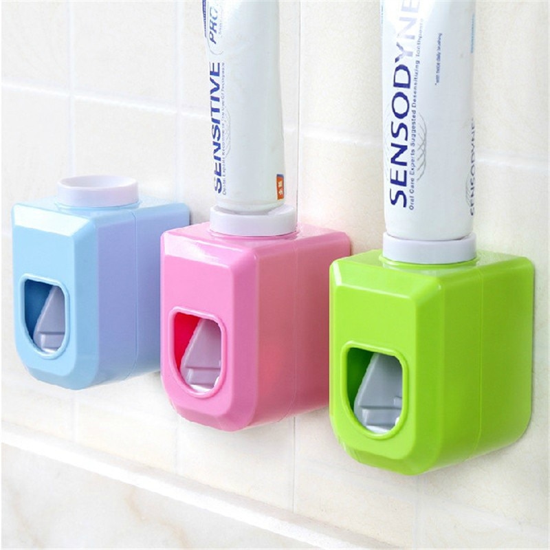 1Pc mains libres automatique presse-agrumes distributeur de dentifrice presser montage mural salle de bain accessoires 4 couleurs