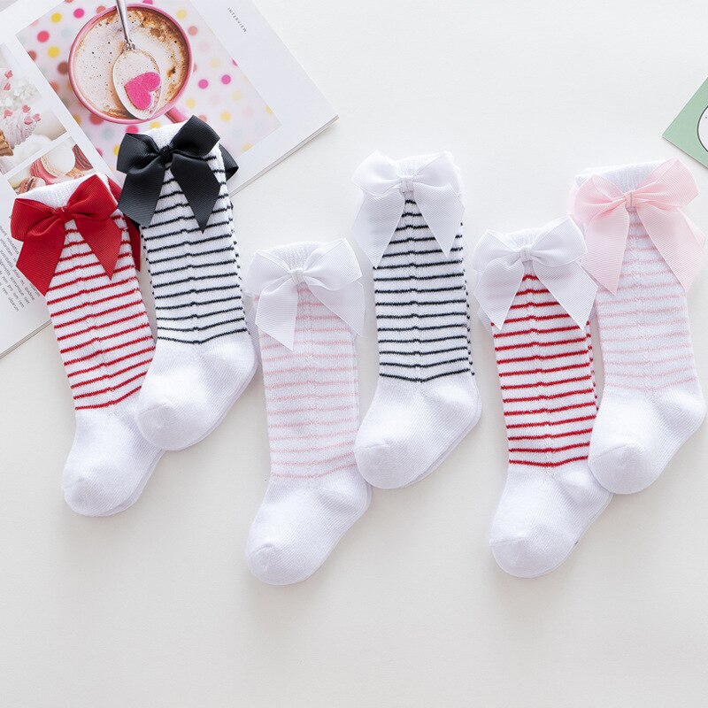Streep Bowkot Baby Sokken Herfst Winter Soft Warm Kids Hoge Sokken Elastische Katoenen Baby Meisje Jongen Sokken Baby Voet Accessoires