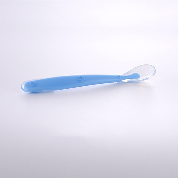 Cucharas de alimentación de silicona suave para niños, cuchara infantil de seguridad, herramientas de vajilla de retales: Blue
