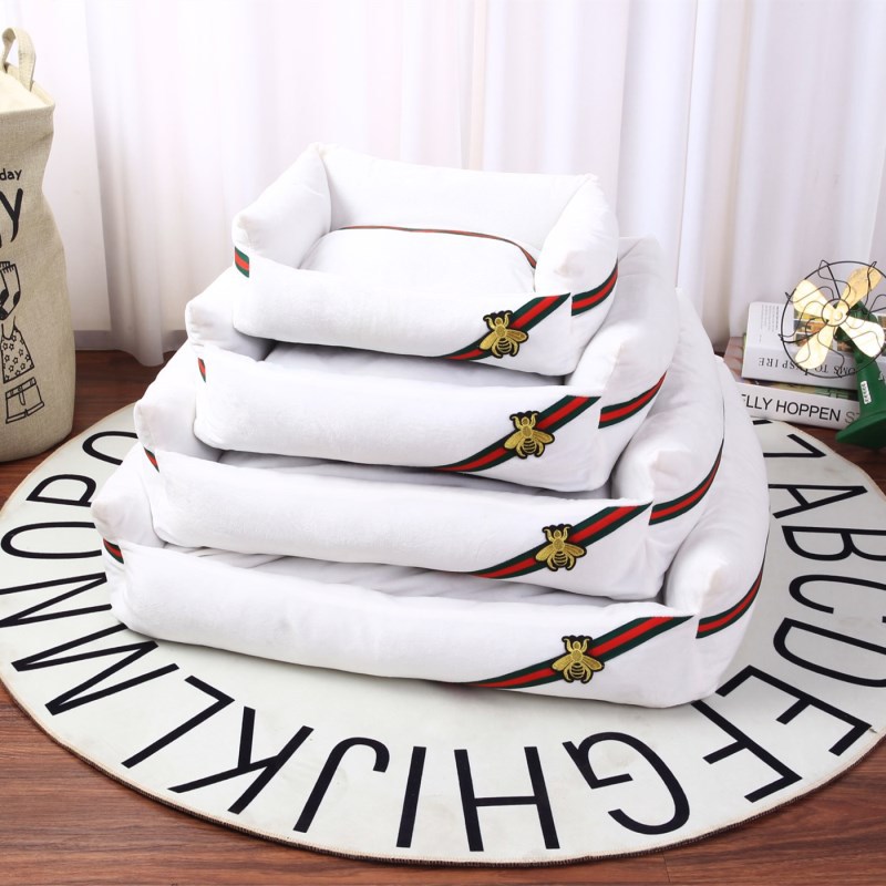 Dog Bed Mat Kennel Soft Dog Puppy Pet Supplies Nest For Small Medium Dogs Winter Warm Plush Bed House Waterproof Cloth Pet Beds