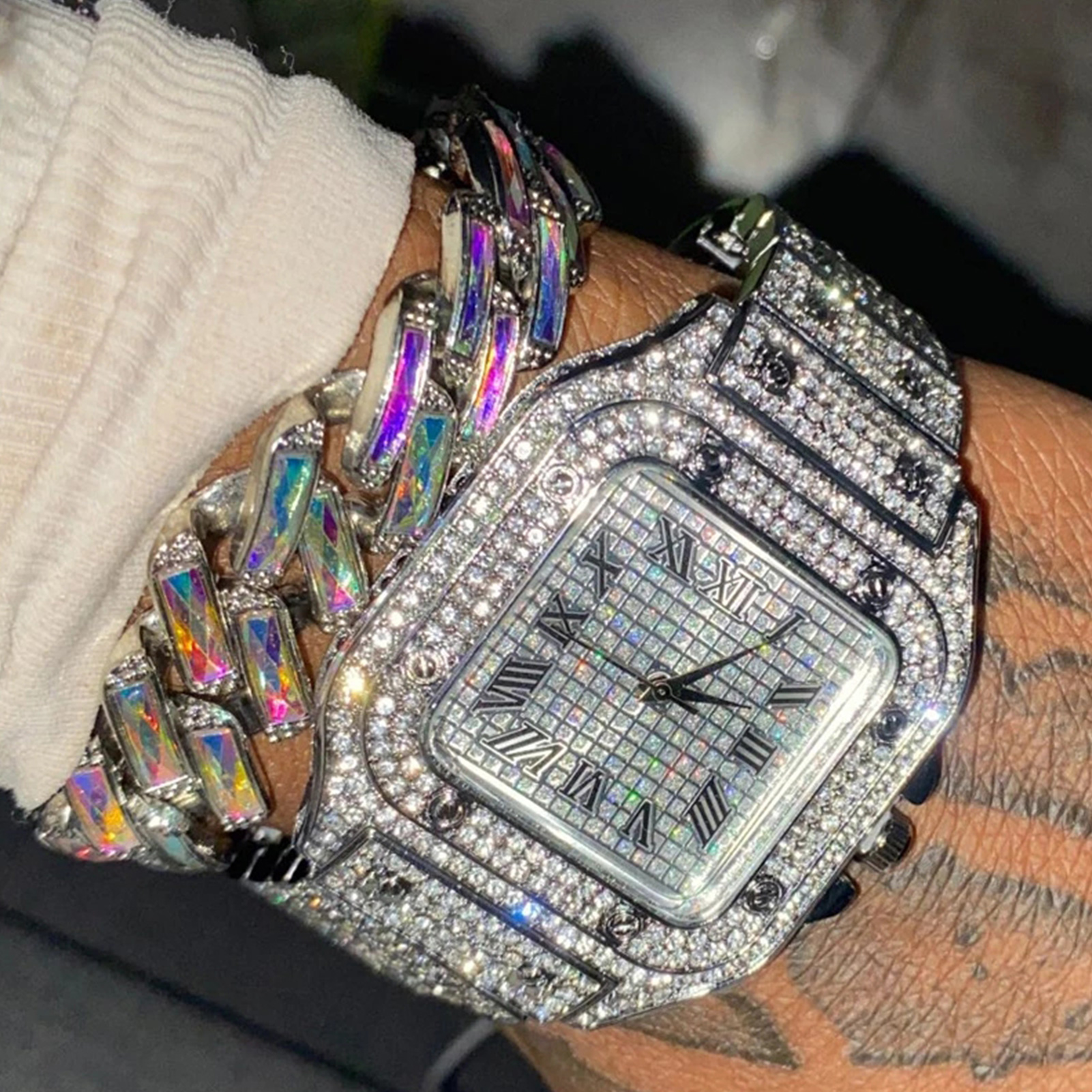 Iced out dameklokke gull sølvfarget firkantet diamanter kvarts luksuriøs hiphop-armbåndsur romersk klokke feminin relogio feminino