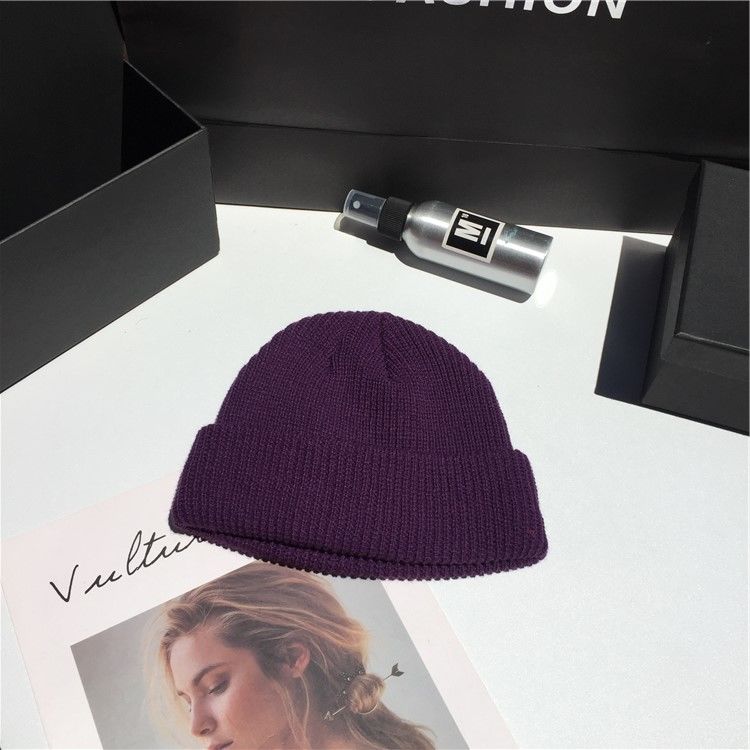 Gorro de lana de punto cálido de Color sólido de invierno y otoño para hombre y mujer, gorro con puños fluorescentes, gorro femenino, gorro cálido, gorro informal: Dark Purple