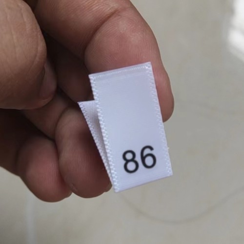 50 stks Satijn Maat Label voor baby 74 80 86 92 98 104 110 116 122 134 140 146 152 158 164 170 Print Sizing Labels: Koper