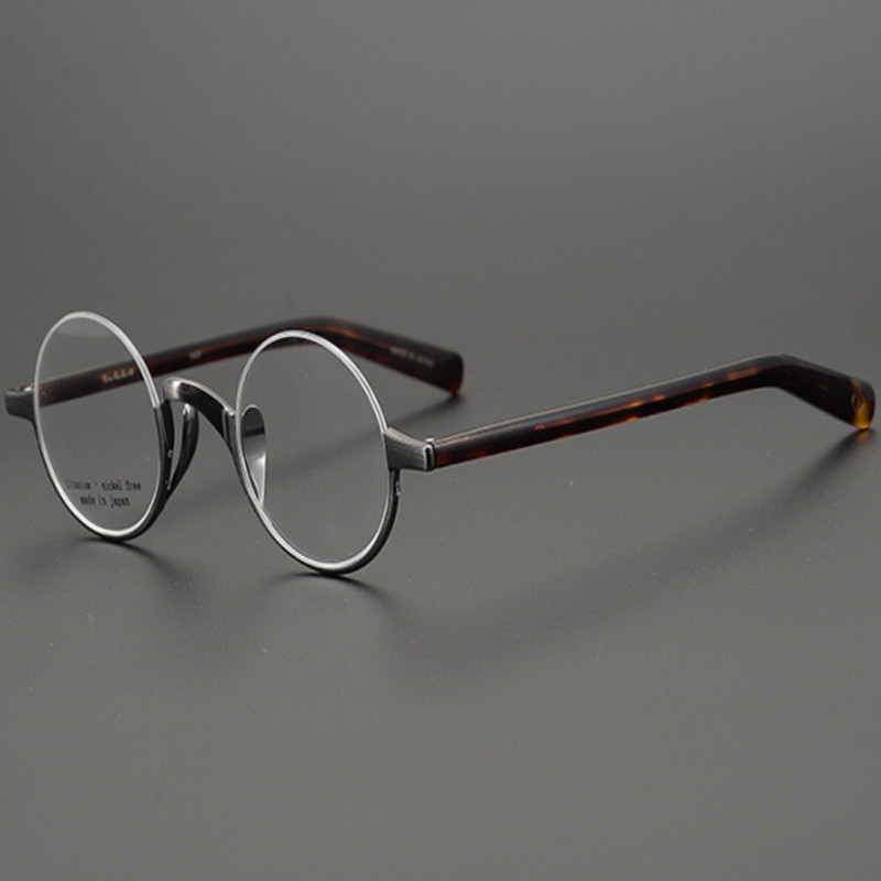 Gafas japonesas hechas a mano para hombres y mujeres, lentes ópticas de montura ovalada de titanio puro, tamaño pequeño, Vintage, miopía: Gun