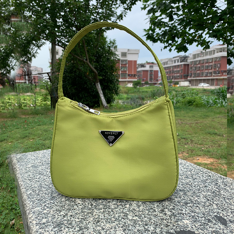 Rétro sacs pour femmes sacs à main de luxe et sac à main en Nylon femmes petit sac à bandoulière couleur bonbon embrayages Vintage Armpites sac à main: Green handbag