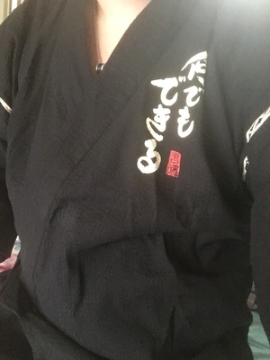 männer 95% Baumwolle Yukata Kimono Anzug Männer Japan Traditionellen Atmungsaktive Pyjama einstellen Sommer Bademantel mit kurze Hose A52505