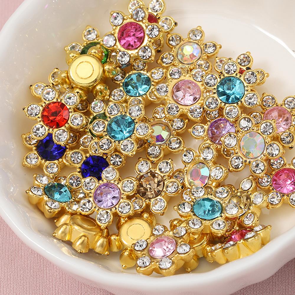 100 Stuks 50 Stuks 13Mm Bloem Kristal Strass Cabochon Platte Achterkant Patches Voor Sieraden Maken Naaien Op Broche Accessoires Diy