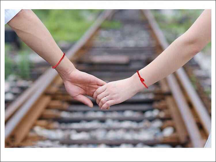 Pulseras de cuerda hechas a mano para hombre y mujer, 1 Uds., color rojo de la suerte, joyería para parejas