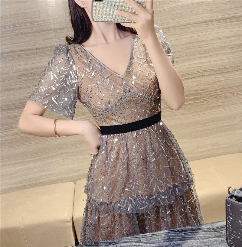 Jsxdhk 2024 neue Landebahn Frauen Gittergewebe Pailletten Party kleid elegante Frauen runden Kragen Kurzarm Rüschen sexy V-Ausschnitt lange Vestidos