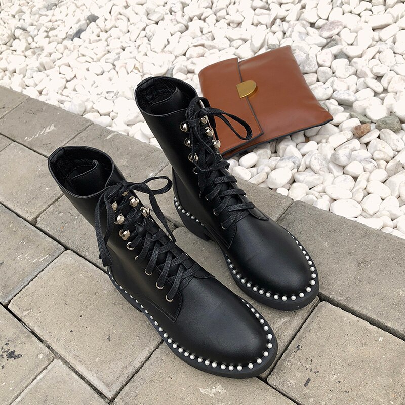 Htuua kvinnor martin boots motorcykel stövlar höst vinter skor pärla snörning mjukt läder tjock klack korta ankel boots  sx4196: Svart pu / 6