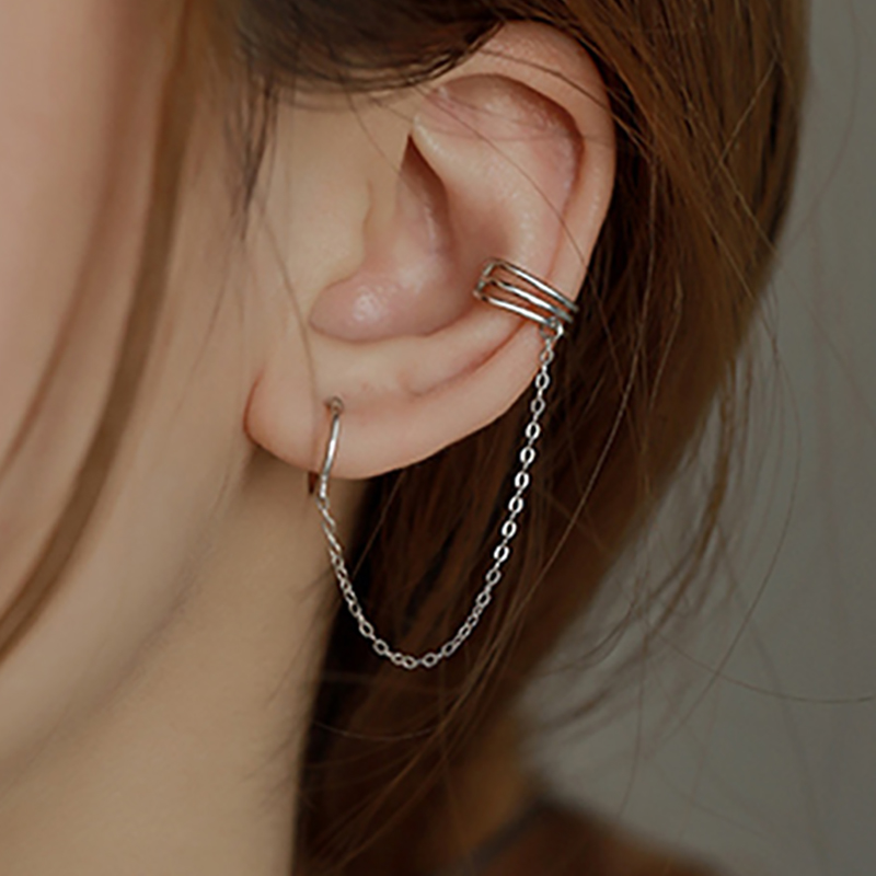 Pendiente de cadena de borla larga para mujer, Clip de oreja Y2k sin agujero, cartílago Orbital Kpop, manguito de oreja sin Piercing, joyería INS, 1PC
