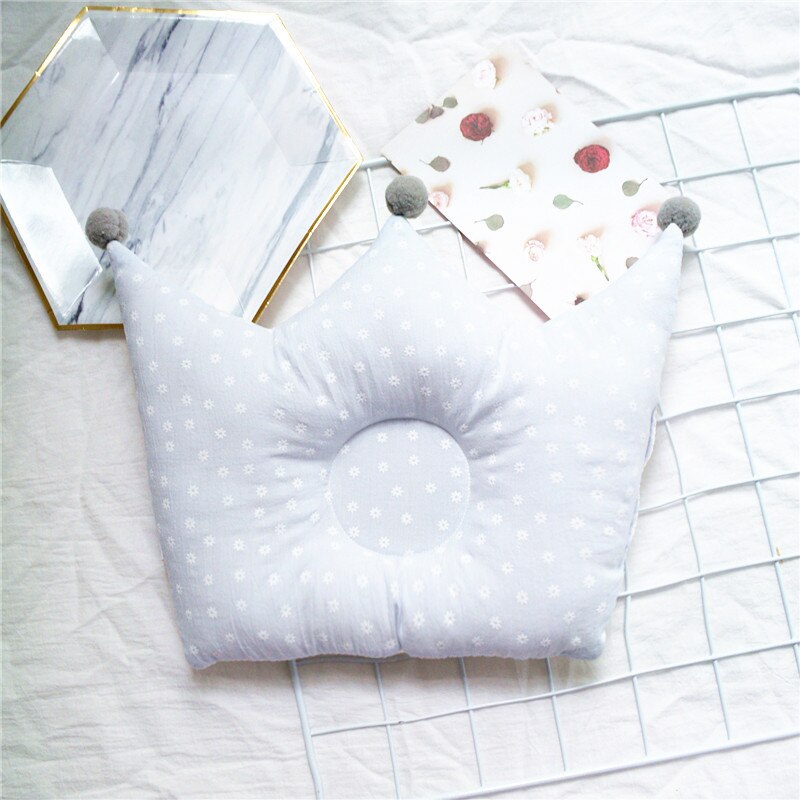 Cotton Cloud Shape Baby Sleeping Head Positioner Pillow Embroidery Newborn Stroller Pram Cushion 0-1Year: grey crown