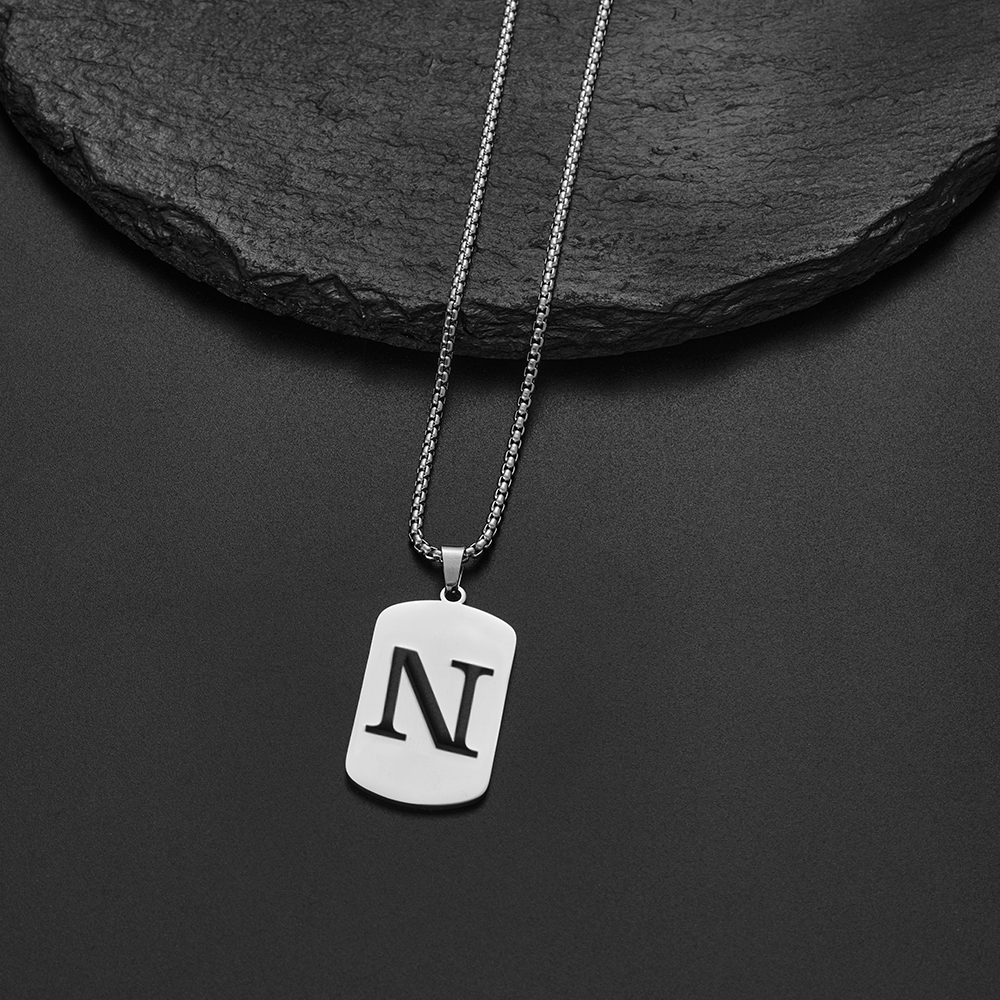 Collar con colgante de letras del nombre inicial para Hombre y mujer, joyería de acero inoxidable con A-Z del alfabeto, delicado, 2024: Color oro puro