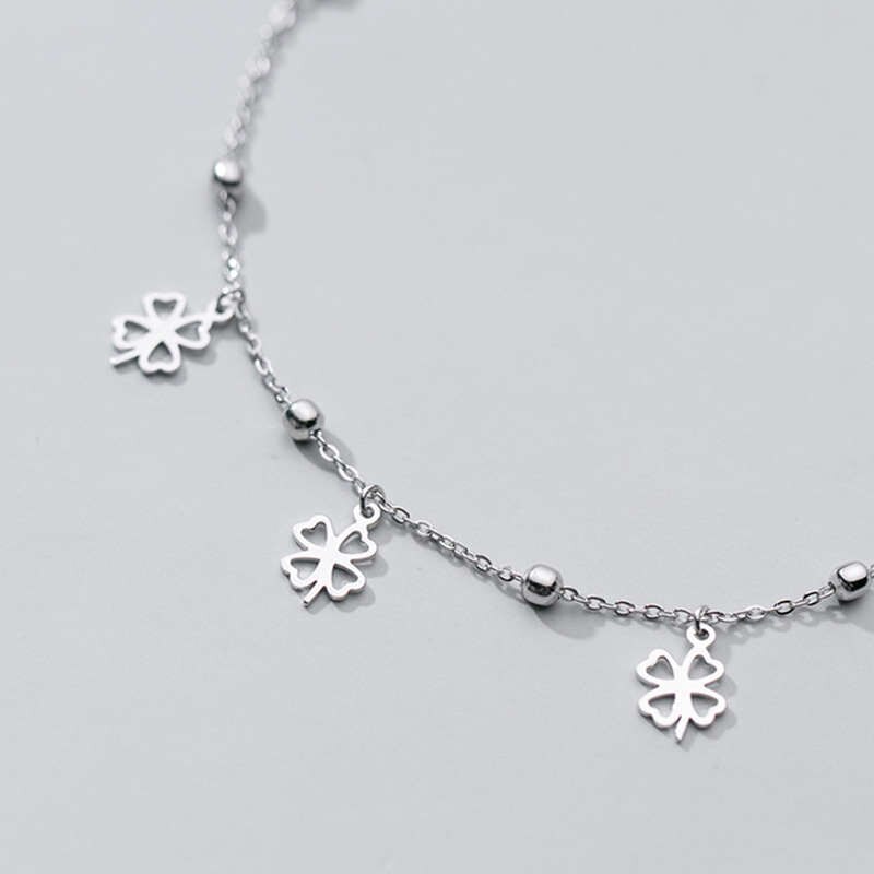 Ponykiss trendiges  s925- teiliges sterlingsilber-fußkettchen mit vierblättrigem kleeblatt und hohlkette für damen, partyschmuck, allergievorbeugendes accessoire