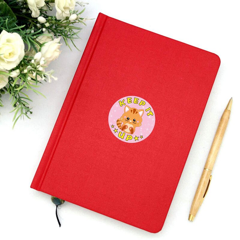 500 Pcs/Roll Stickers Post Label Children's Inspirational 8 Patterns Cute Animal Reward Encouragement Sticker