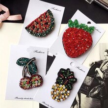 4 Soorten Volledige Crystal Fruit Broche Pin Vrouwen Elegante Broches Pin Cherry Watermeloen Ananas Aardbei Modus