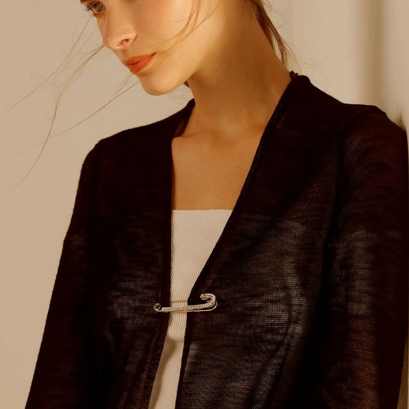 Diamond-in Metal Collar Pin Fixed Clothes Buckle Pin Anti-exposed Simple Clothes Accessories Women's Cardigan High-end Brooch