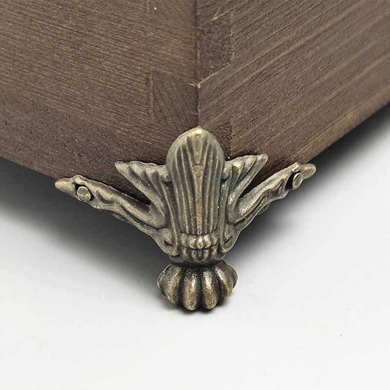 8Pcs Antique Corner Protector Box Wood Case Decorative Feet Leg Metal Crafts Hardware feet leg corner with Screw