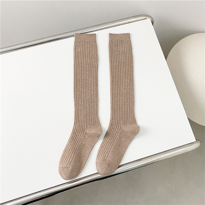 Nuove calze da donna Tendenze primaverili Calzini alti al ginocchio stile preppy casual Calzini lunghi femminili di alta qualità in tinta unita comodi: Oro