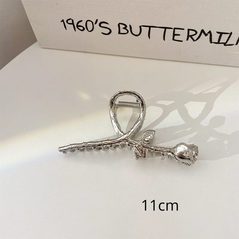 Simple Cross Women Claw Clips Metal Gold Silver Large Medium Shark Crab Clamps Hairgrip for Thick Thin Hair Accessories: Dark Khaki