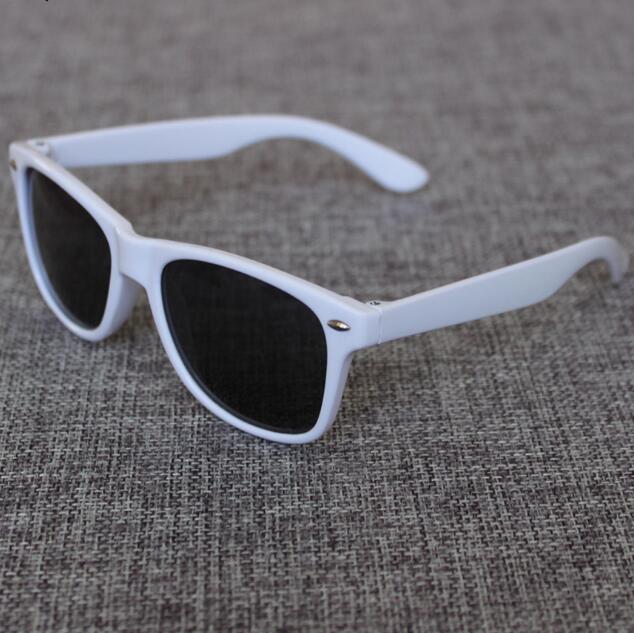 Seje solbriller til børn mærke solbriller til børn drenge piger solbriller  uv 400 beskyttelsesnitte oculos: Hvid