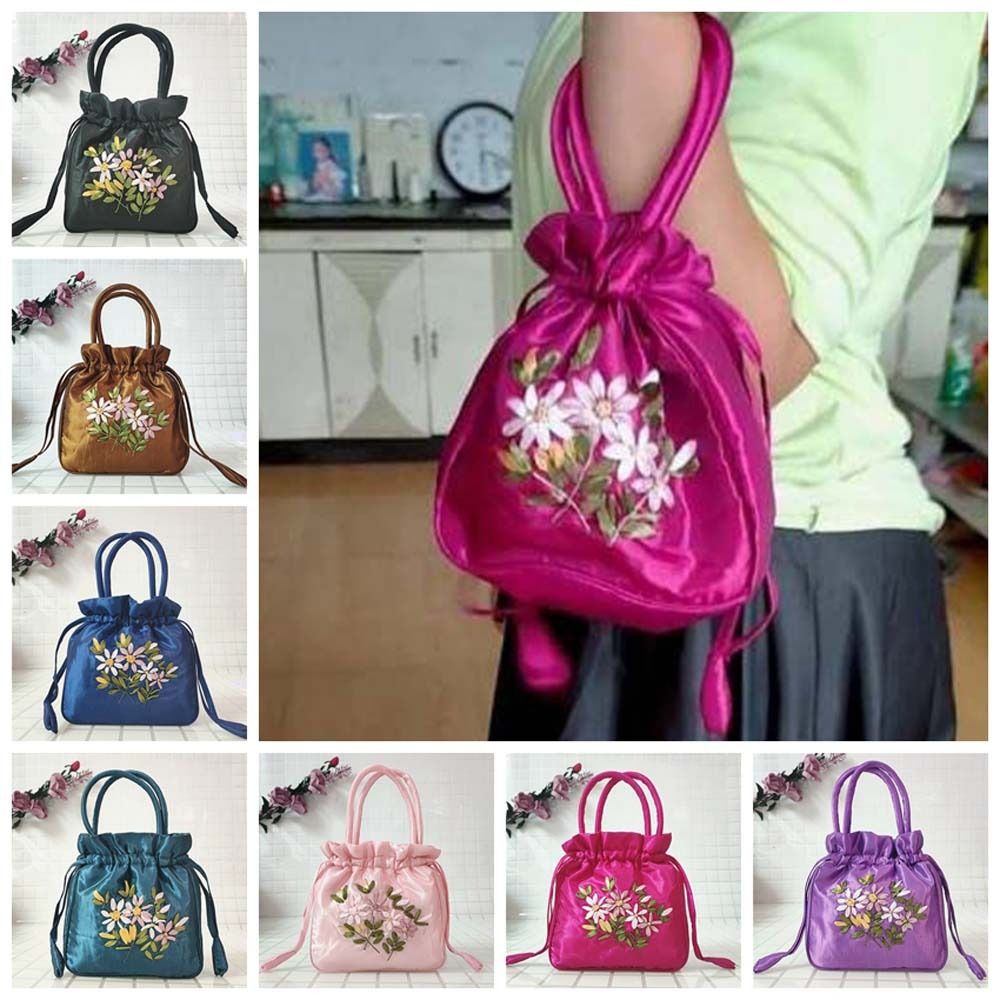 Bolso de mano con bordado de seda satinada para mujer, cartera pequeña con cordón Floral, Hanfu, Retro y