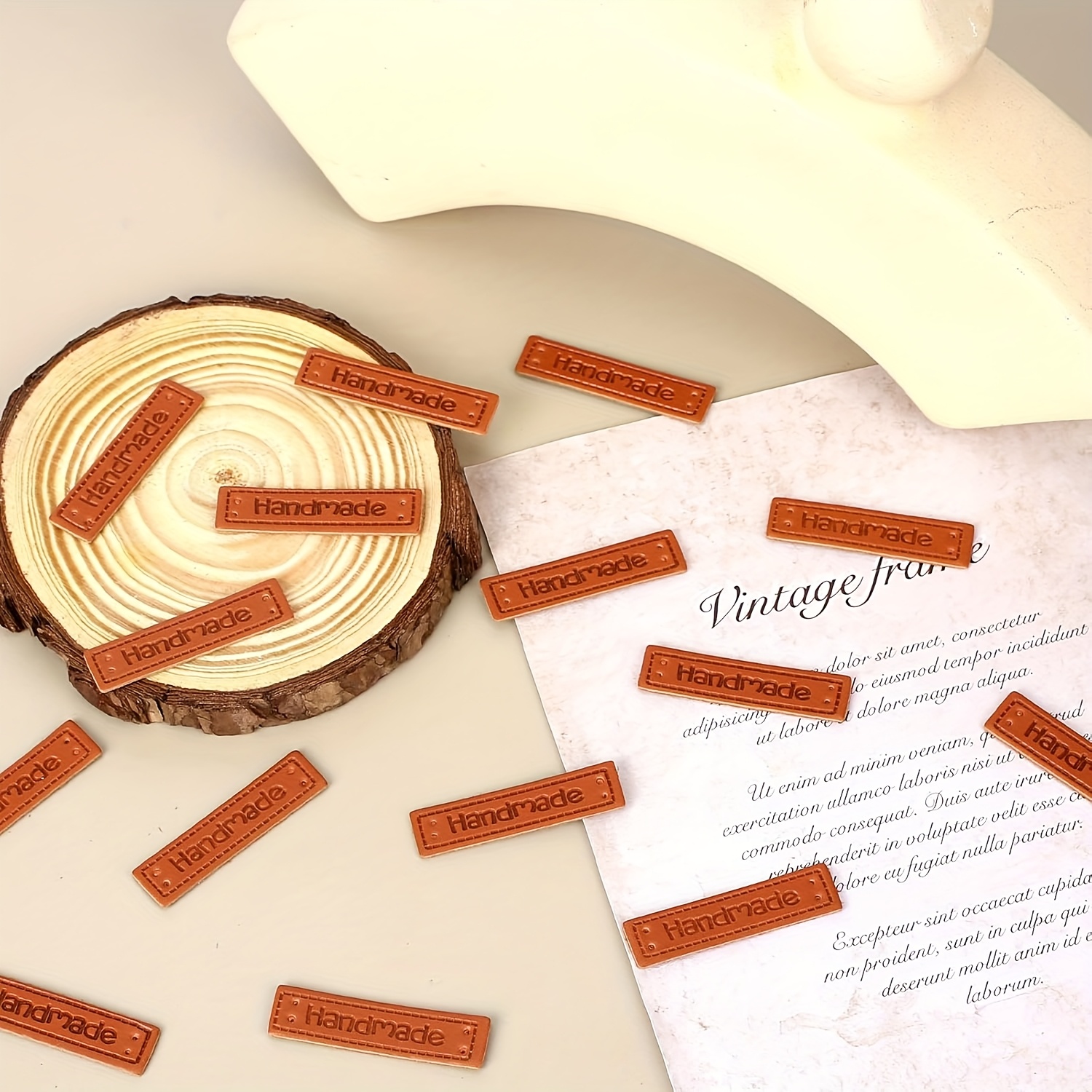 100 stuks handgemaakte labels voor haak- en breiartikelen, PU-leren labels, reliëflabels voor handgemaakte artikelen, doe-het-zelf knutselbenodigdheden
