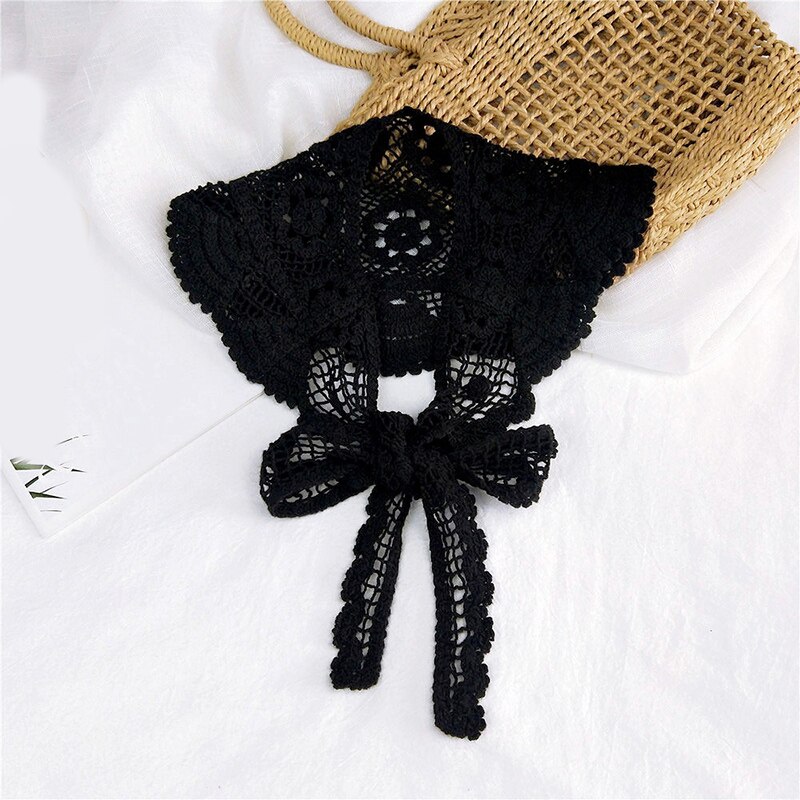 Lente Zomer Vrouwen Driehoek Kant Sjaal Wit Zwart Zakdoek Tas Bloemen Vrouw Zijde Haar Hoofd Sjaals Bandana: Black