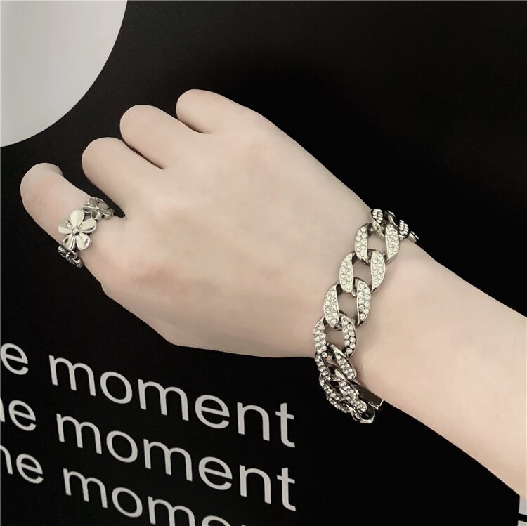 Pulsera de cadena de Cuba para hombre y mujer, brazalete de Metal con personalidad, estilo Hipster, moderno, Saimico de aleación de hierro