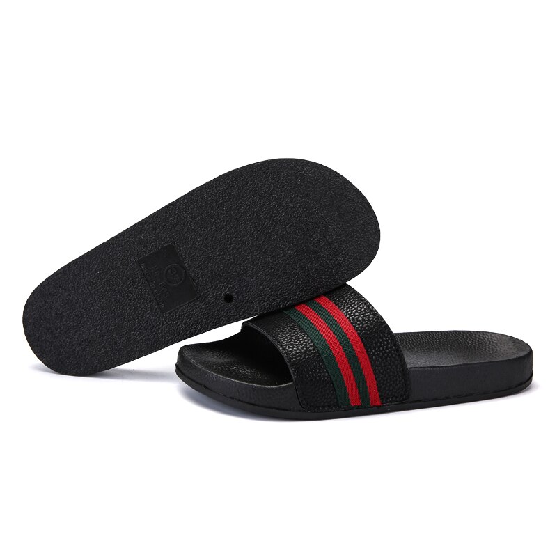 Pantoufles d'été pour hommes, chaussures d'été plates, respirantes pour la maison, noir et blanc, à plateforme, chaussures pour hommes, sandales