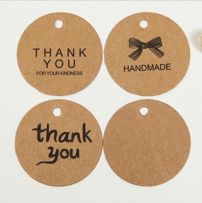 1000 stk 4cm kraftpapir takk runde plaggpose papir henge etiketter / klær papir sy tag