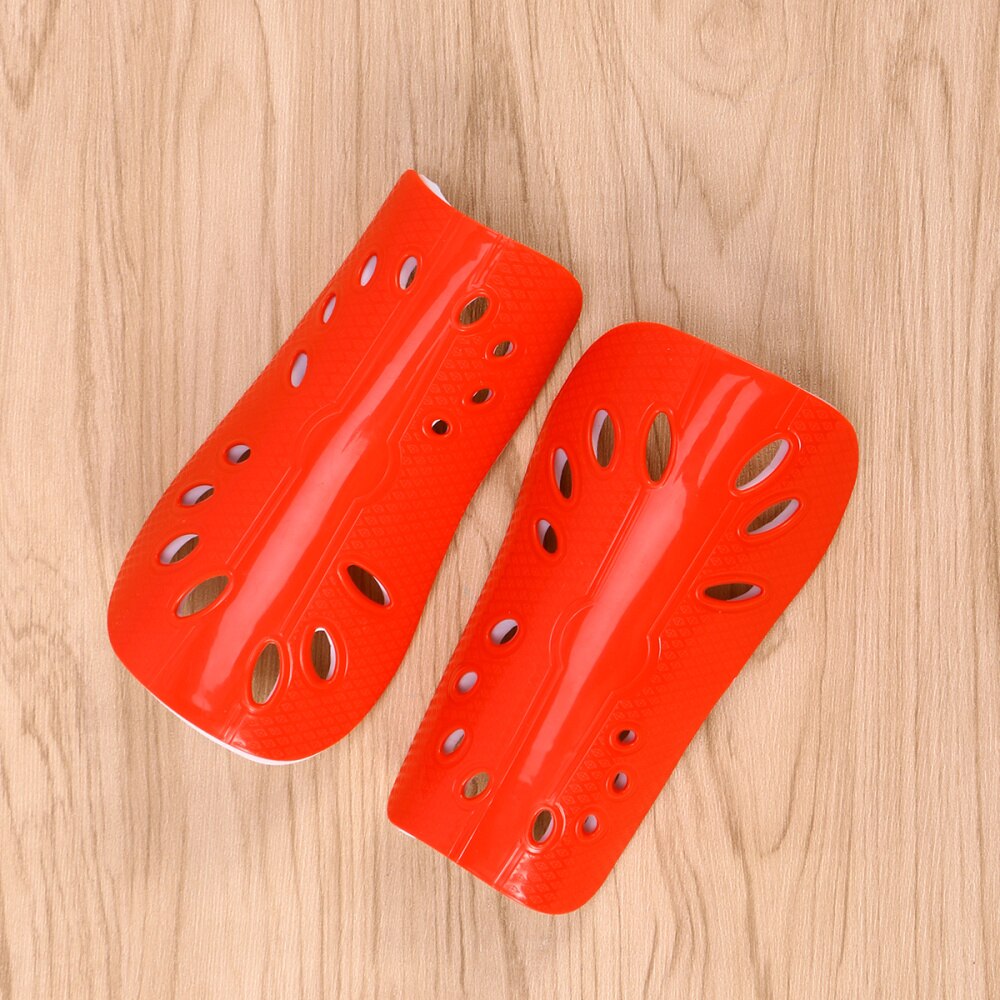 1 par leve respirável adulto bezerro equipamentos de proteção de equipamento de futebol para homem (branco)