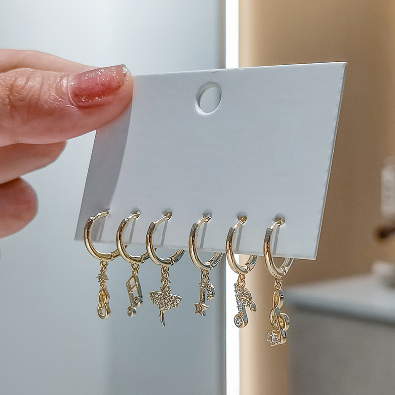 Anenjery Zilveren Kleur Koper Zirkoon Muziek Symbool Hanger Oorbellen Voor Vrouwen Leuke Creatieve Charmante 6 Stuk Oorbel Set Meisje