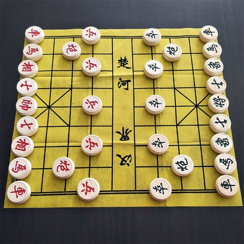 Traditionelt xiang qi træ kinesisk skak bærbart checker spil