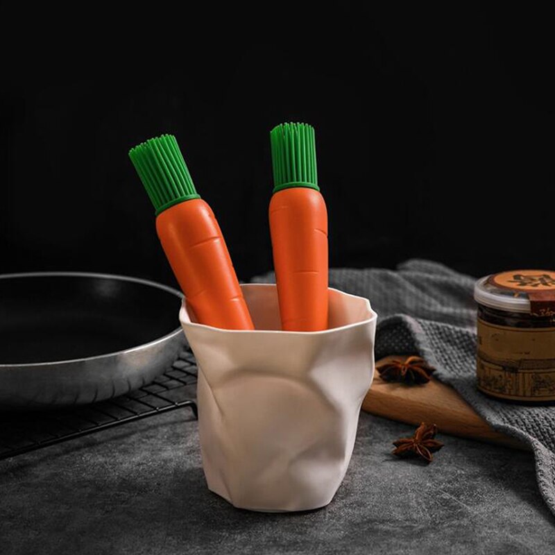 1pc Small Silicone Pastry Brush Baking BBQ Basting Brush Baking Oil Brush Cute Carrot Shape Handle Kitchen Tools Accessories