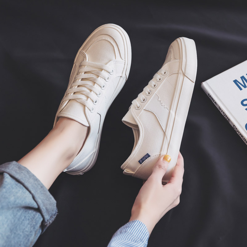 Chaussures Plates Pour Ton Mariage ? - Business And Wedding School