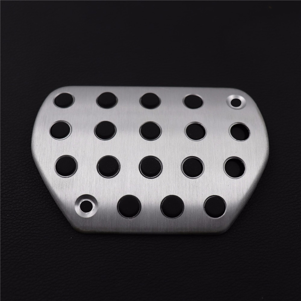 TTCR-II Car Accessories Aluminium Gas Foot Rest Modified Pedal Pad Plate for PEUGEOT 207 301 307 208 308 408 cc Stickers