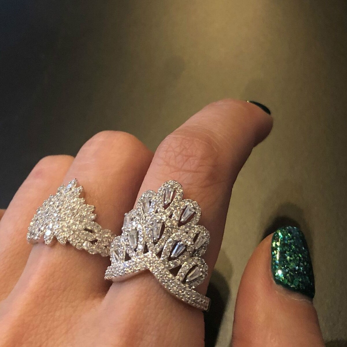 Luxe Kroon Ringen Bling Zirkoon Zilveren Kleur Bruiloft Sieraden Elegante Pauw Ringen Voor Vrouwen Verstelbare Opening Ring