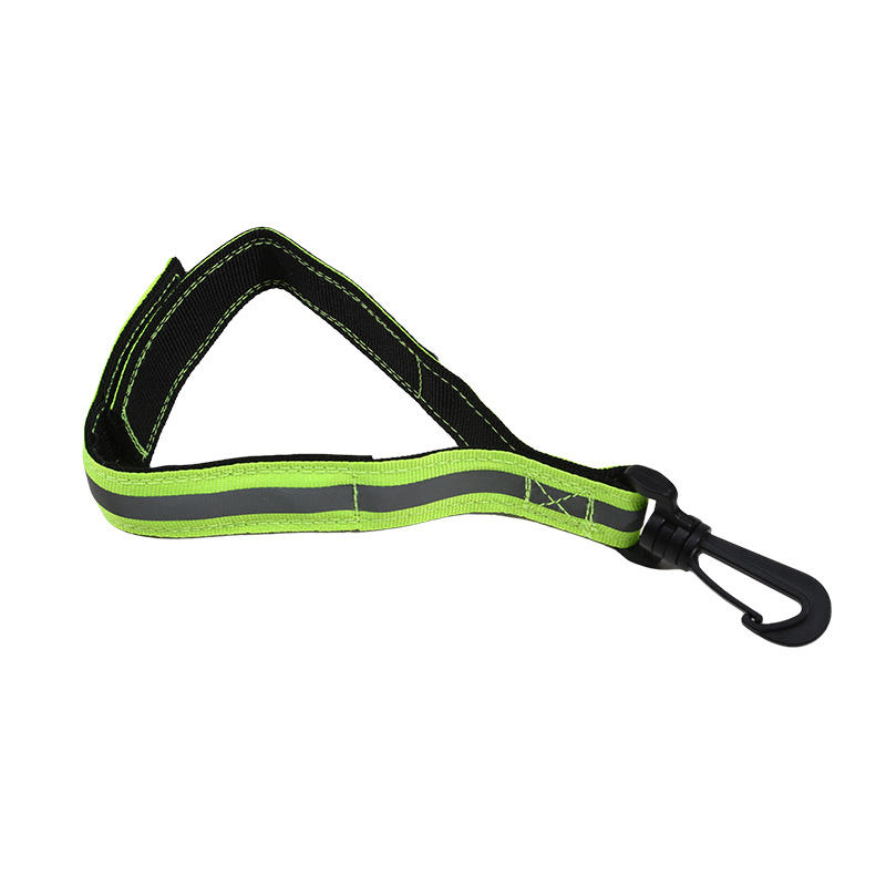 Glove Clips Firefighter Glove Strap Gloves Holder with 2 Clip for Hanging Gloves Tool Bags Glove Keeper Glove Clamp Outdoor Tool: Red