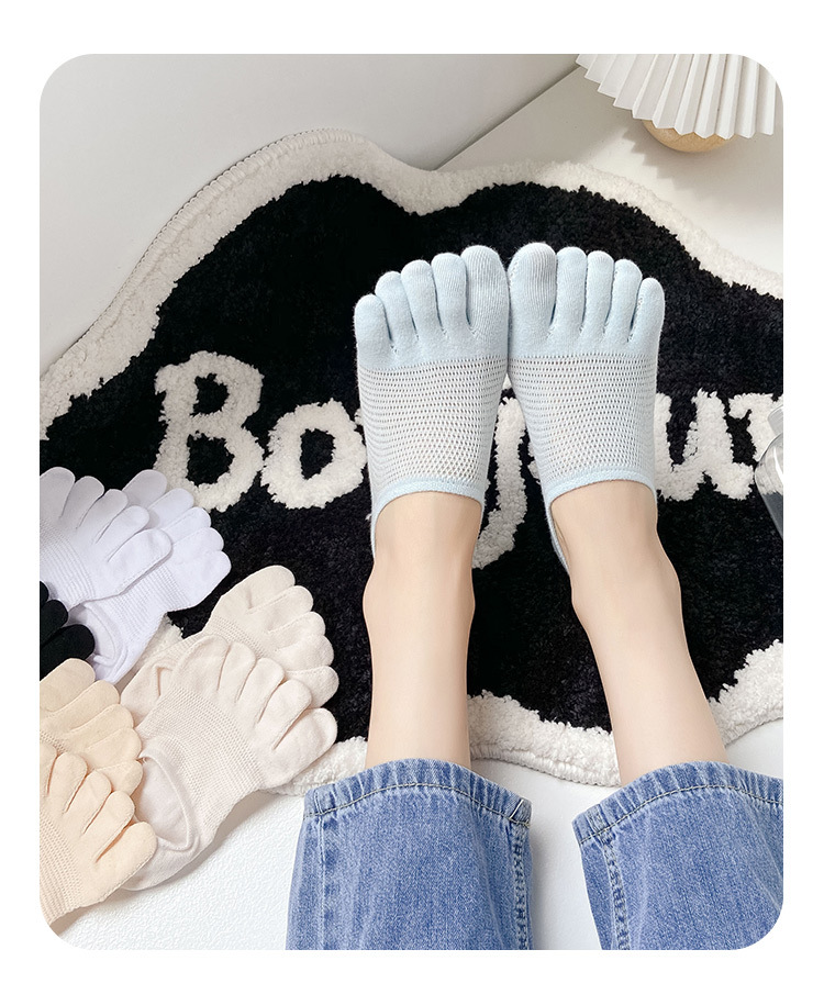 Five finger socks Summer thin breathable hollow solid color cute Japanese invisible boat socks Split toe female socks
