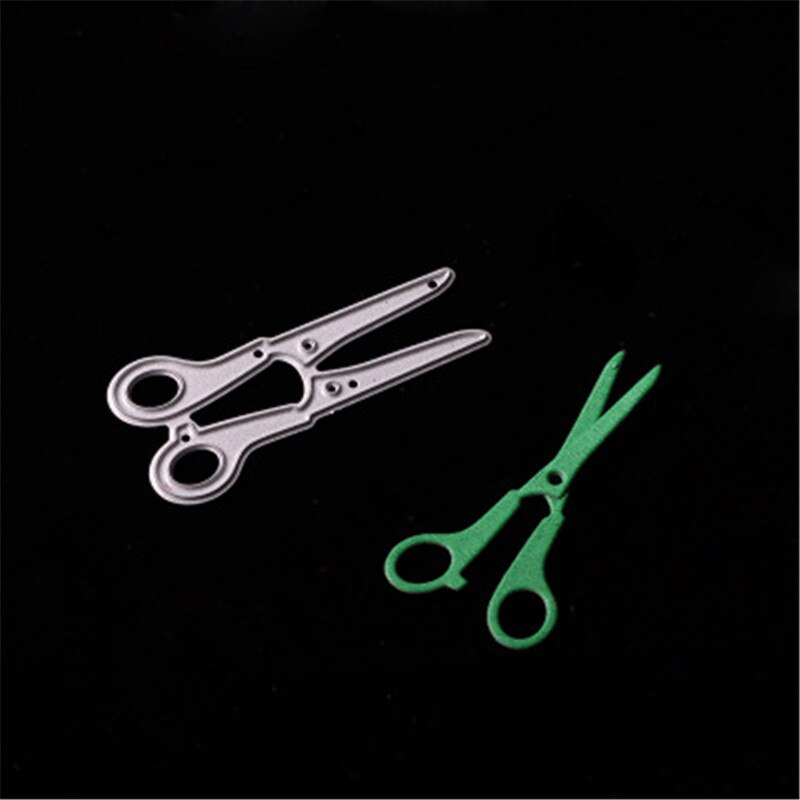 Boy And Girl Kissing Cutting Dies Scrapbook Tool P... – Vicedeal
