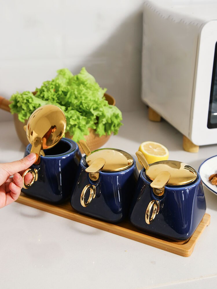 Kruidkruik Set Huishoudelijke Combinatie Zout Jar Kruiden Opbergdoos Keramische Keuken Kruiden Pot Peper Pot Met Deksel Cn (oorsprong)