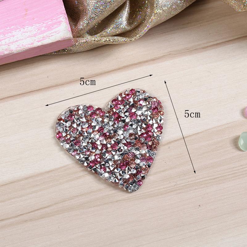Flere størrelser farve krystal rhinsten kærlighed hjerte plastre til tøj strygning på tøj applikationer striber diamant klistermærker: 1 stk spink a