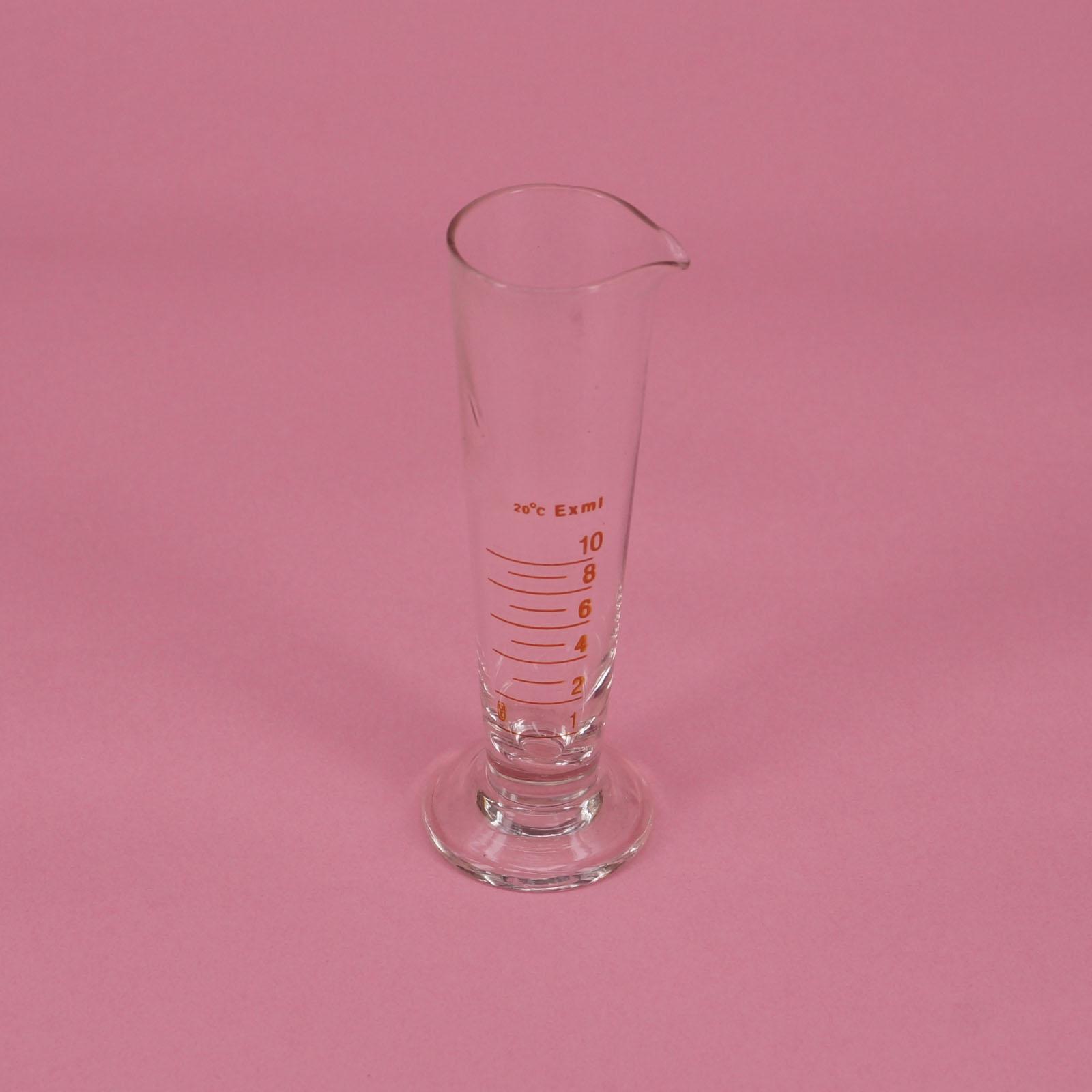 10Ml Lab Glas Betaalde Apotheker Maatbeker Conische Afgestudeerd Met Uitloop