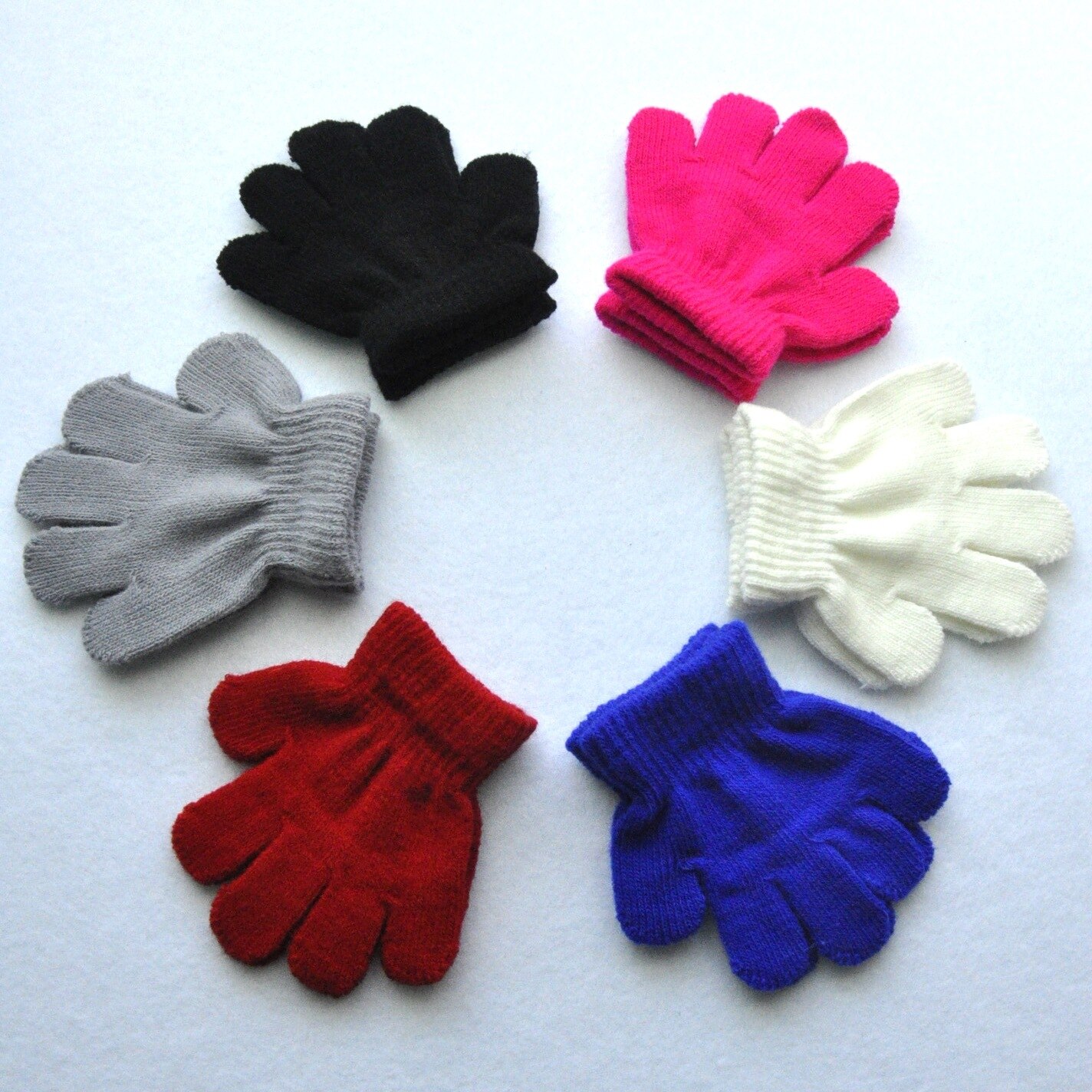 Winter Gloves Cute Baby Knit Warm Elastic Soft Gloves Child Boys Girls Children Mittens
