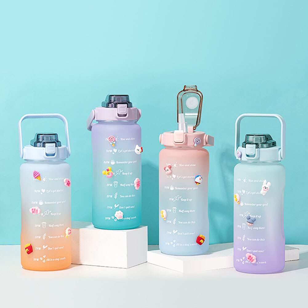 2L dużej pojemności gradient butelka wody kubek ze słomką sport podróży przenośny czas skala butelki robić picia zdatność dzbanek