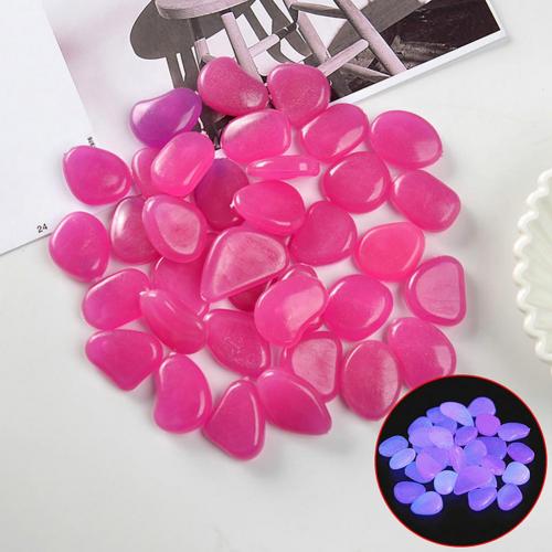 200Pcs Glow Rocks Geometric Shape Glow in Dark Multi-Color Flower Pots Color Stones for Walkways: Dark Purple
