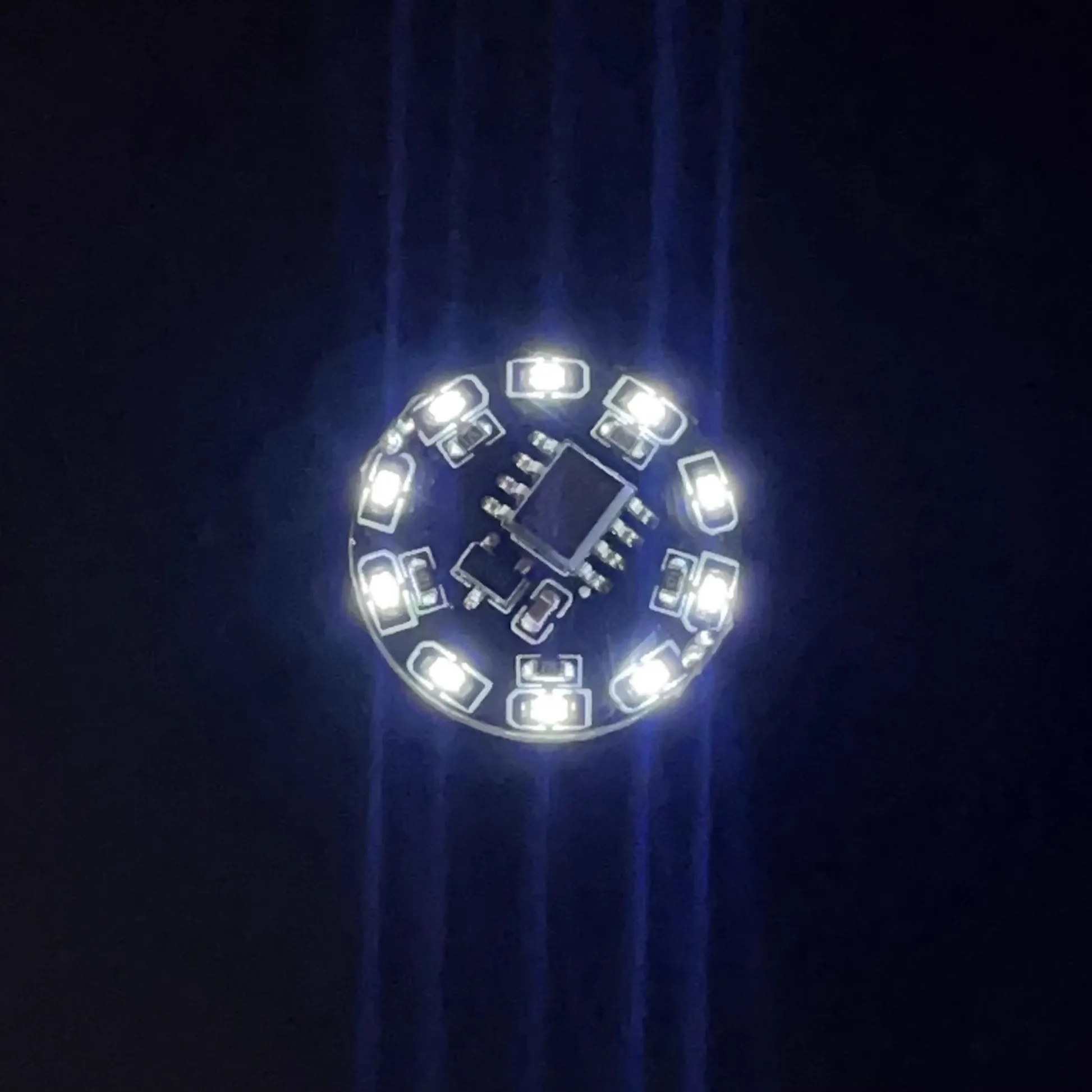 1Pcs 16Modes Magnetic Control Lamp Wireless Led Light for Diy Robots/cars Toys Model Making Scene Materials with Battery