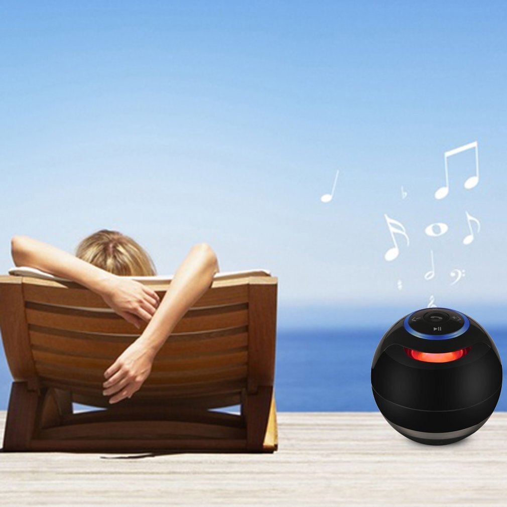 Ball Bluetooth Speaker With LED Light Portable Wireless Mini Speaker Subwoofer With Mic FM Multicolored Ball with Light Speaker